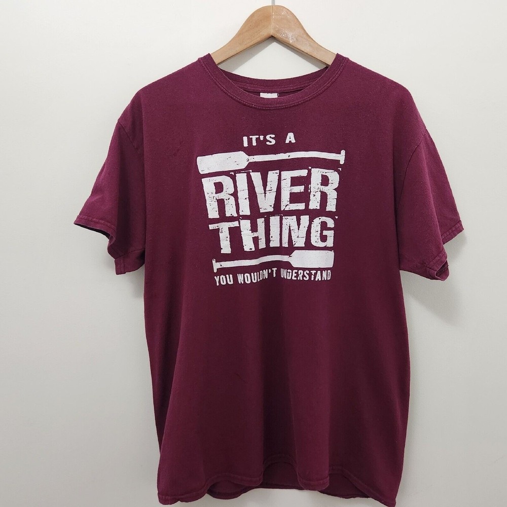 GILDAN Men's Burgundy Crew Neck Graphic Print T Shirt Size L - Picture 2 of 6